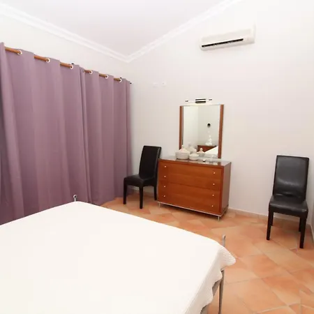 Martina - Sao Rafael - 빌라 알부페이라